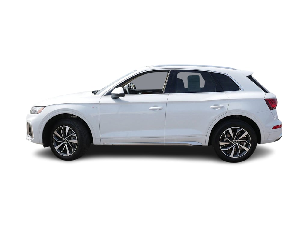 Thumbnail: 2023 Audi Q5 - 3
