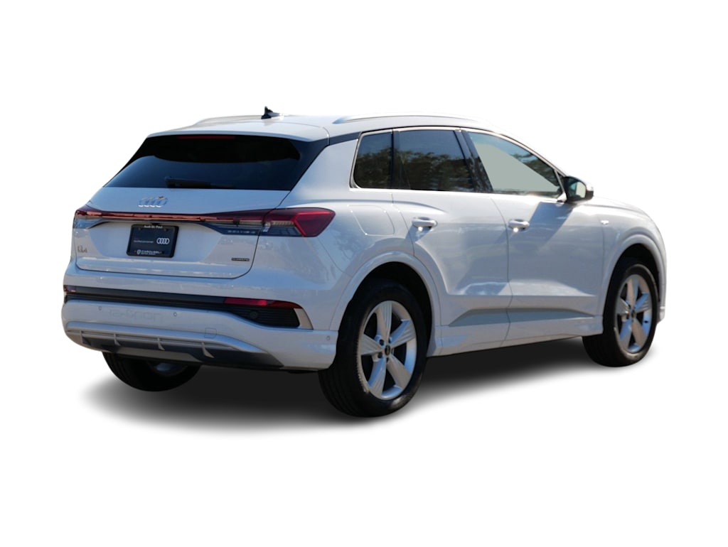 Thumbnail: 2024 Audi Q4 e-tron - 15