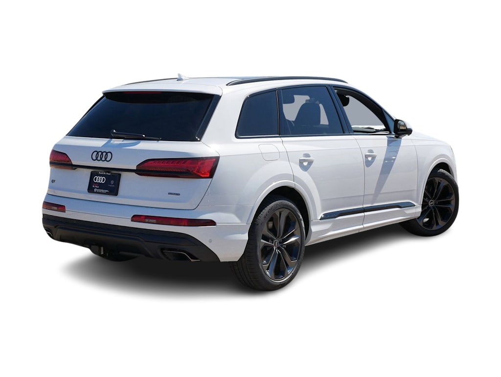 Thumbnail: 2026 Audi Q7 - 14