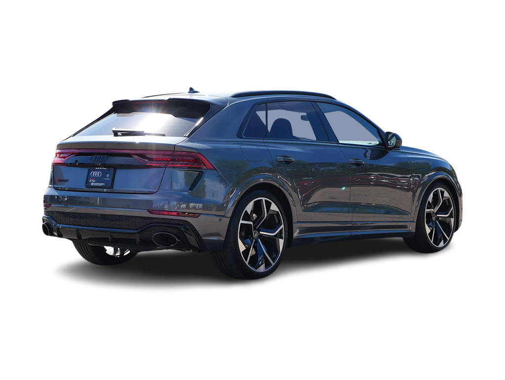 Thumbnail: 2024 Audi RS Q8 - 11