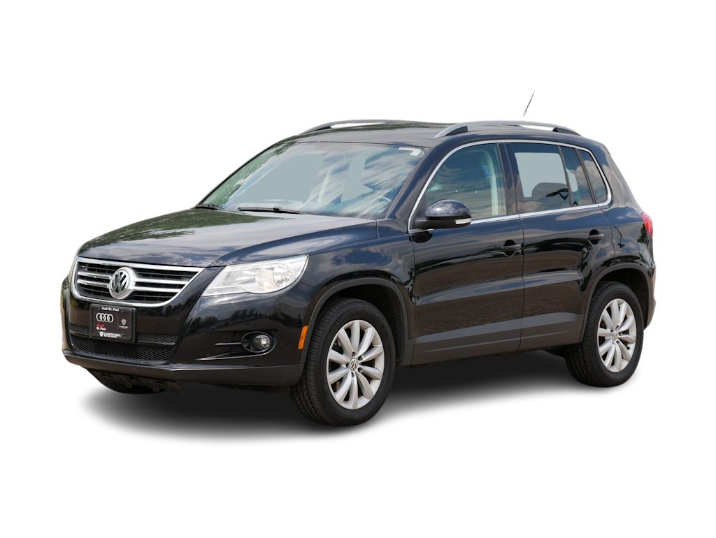 Used 2011 Volkswagen Tiguan SE with VIN WVGAV7AX6BW514554 for sale in Wayzata, Minnesota