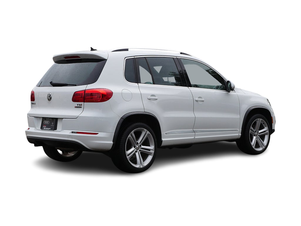 Thumbnail: 2016 Volkswagen Tiguan - 10