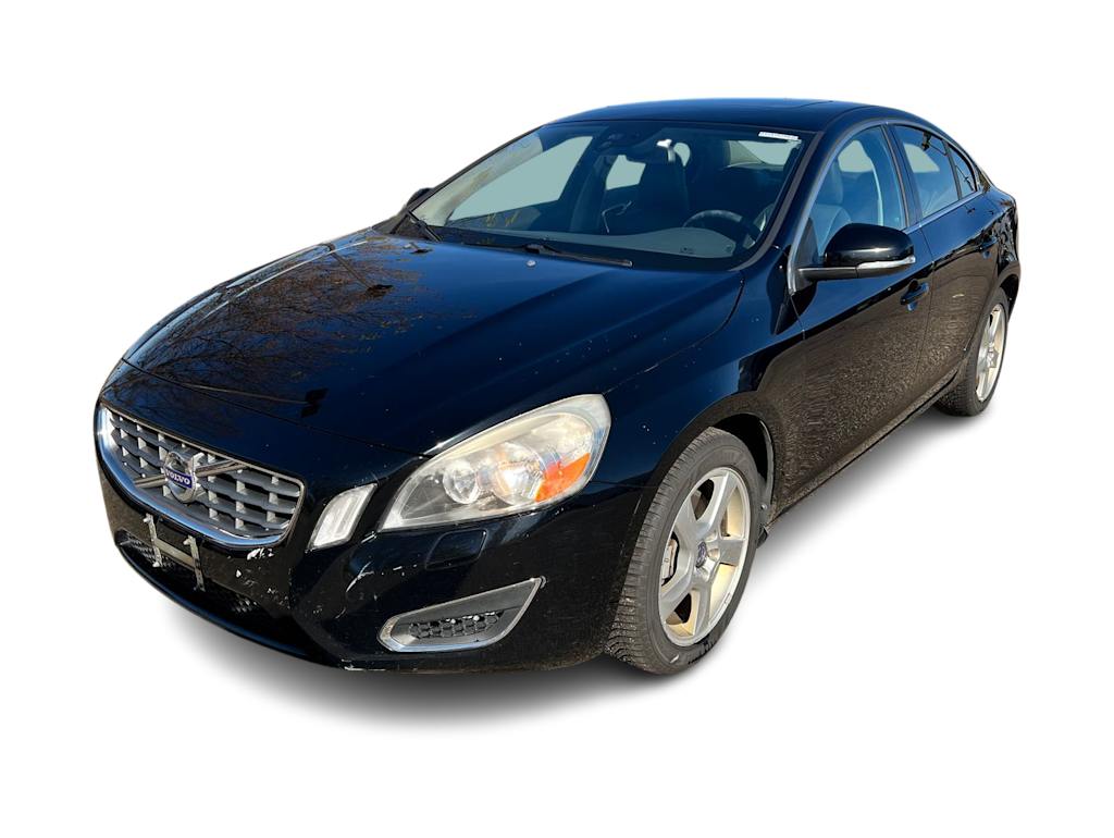 Used 2013 Volvo S60 T5 Premier with VIN YV1612FH1D2197670 for sale in Maplewood, Minnesota