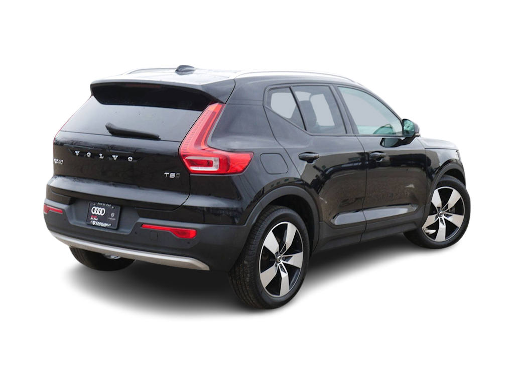 Thumbnail: 2020 Volvo XC40 - 15