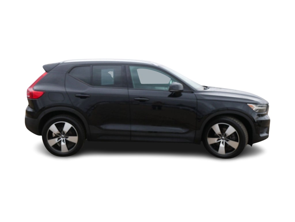 Thumbnail: 2020 Volvo XC40 - 16