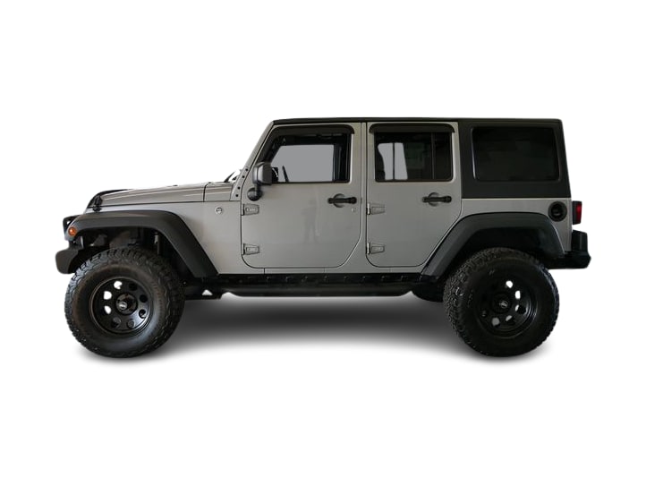 Thumbnail: 2016 Jeep Wrangler - 3