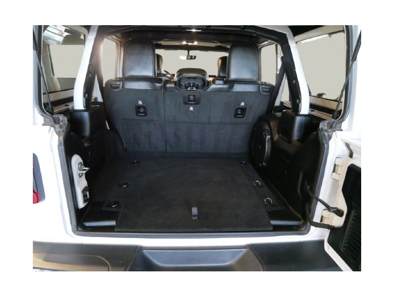 Thumbnail: 2019 Jeep Wrangler - 12