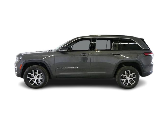 Thumbnail: 2025 Jeep Grand Cherokee - 3