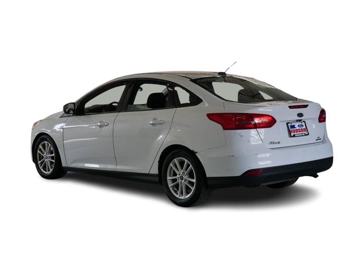 Thumbnail: 2016 Ford Focus - 4