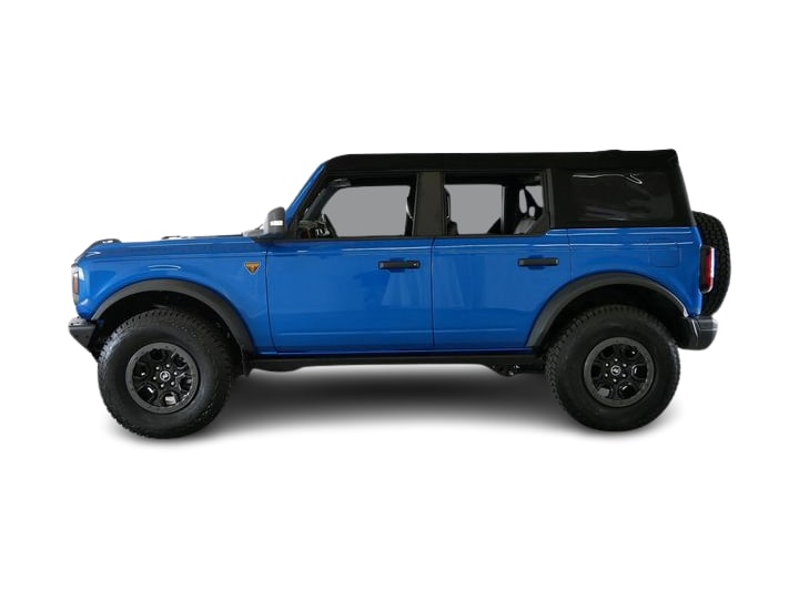 Thumbnail: 2022 Ford Bronco - 3