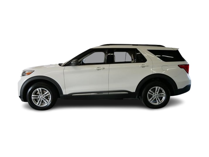 Thumbnail: 2022 Ford Explorer - 3