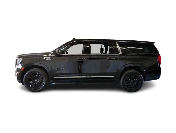 Thumbnail: 2021 GMC Yukon XL - 3