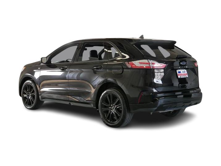 Thumbnail: 2023 Ford Edge - 4