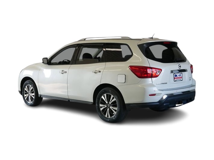 Thumbnail: 2018 Nissan Pathfinder - 4