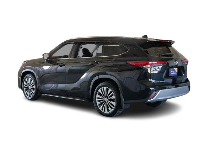 Thumbnail: 2020 Toyota Highlander - 4
