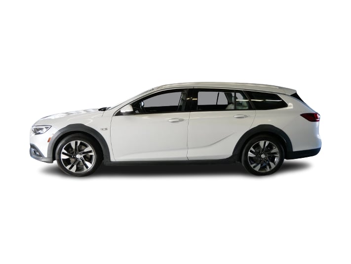 Thumbnail: 2019 Buick Regal - 3