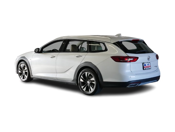 Thumbnail: 2019 Buick Regal - 4