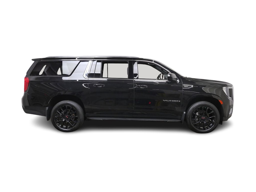 Thumbnail: 2023 GMC Yukon XL - 14