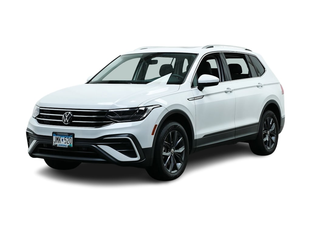 Used 2022 Volkswagen Tiguan SE with VIN 3VV2B7AX6NM092499 for sale in Wayzata, Minnesota