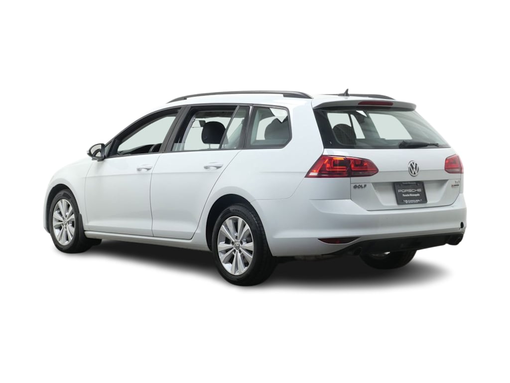 Thumbnail: 2017 Volkswagen Golf - 4