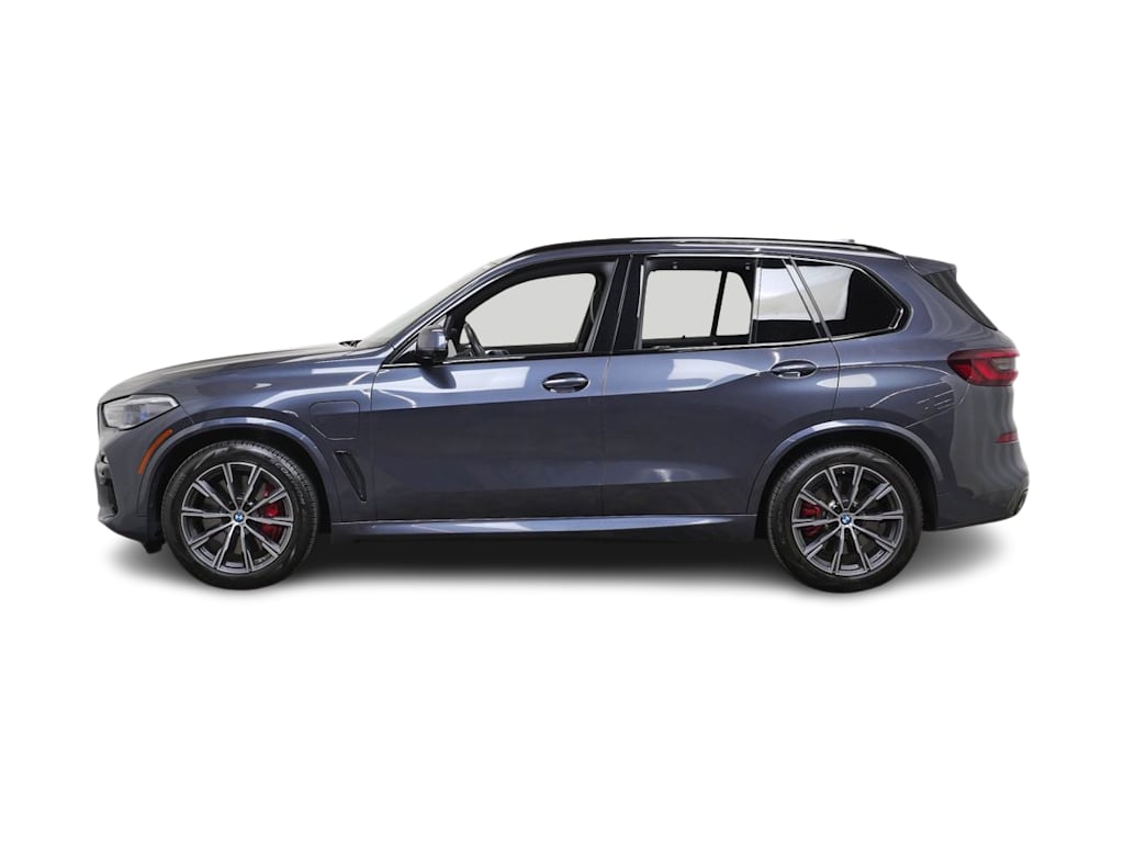 Thumbnail: 2021 BMW X5 - 3