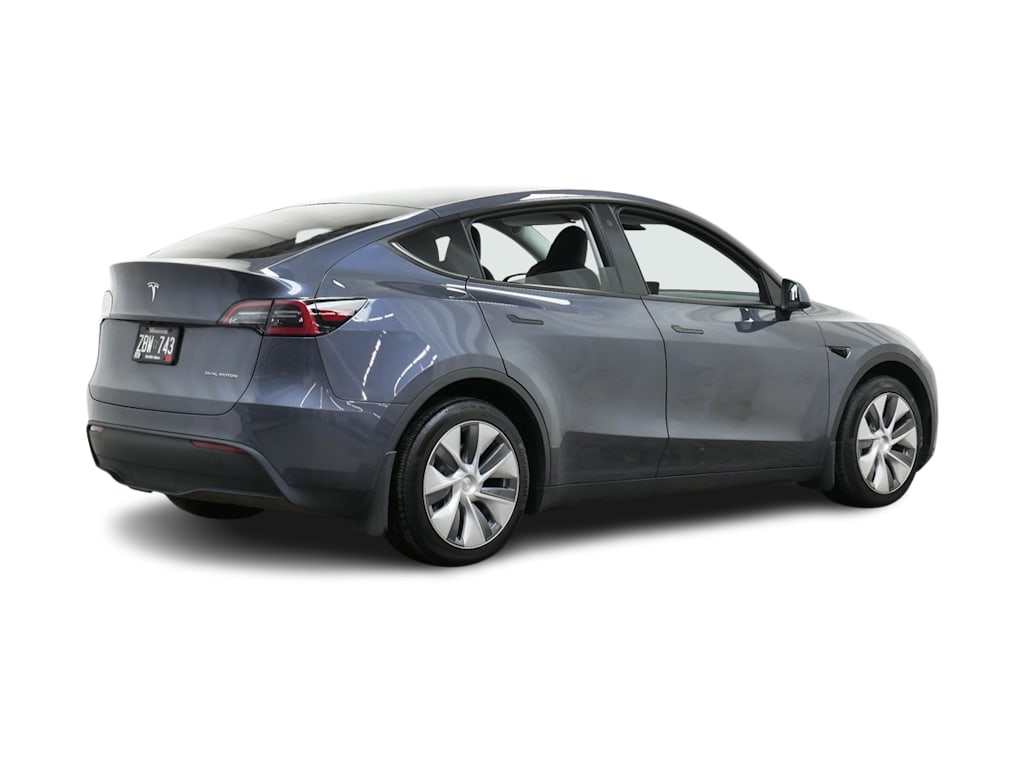 Thumbnail: 2023 Tesla Model Y - 16