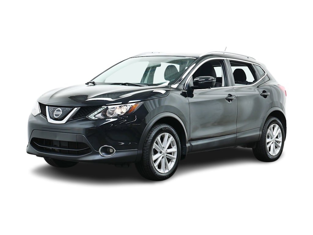 Used 2018 Nissan Rogue Sport SV with VIN JN1BJ1CR8JW260170 for sale in Maplewood, Minnesota