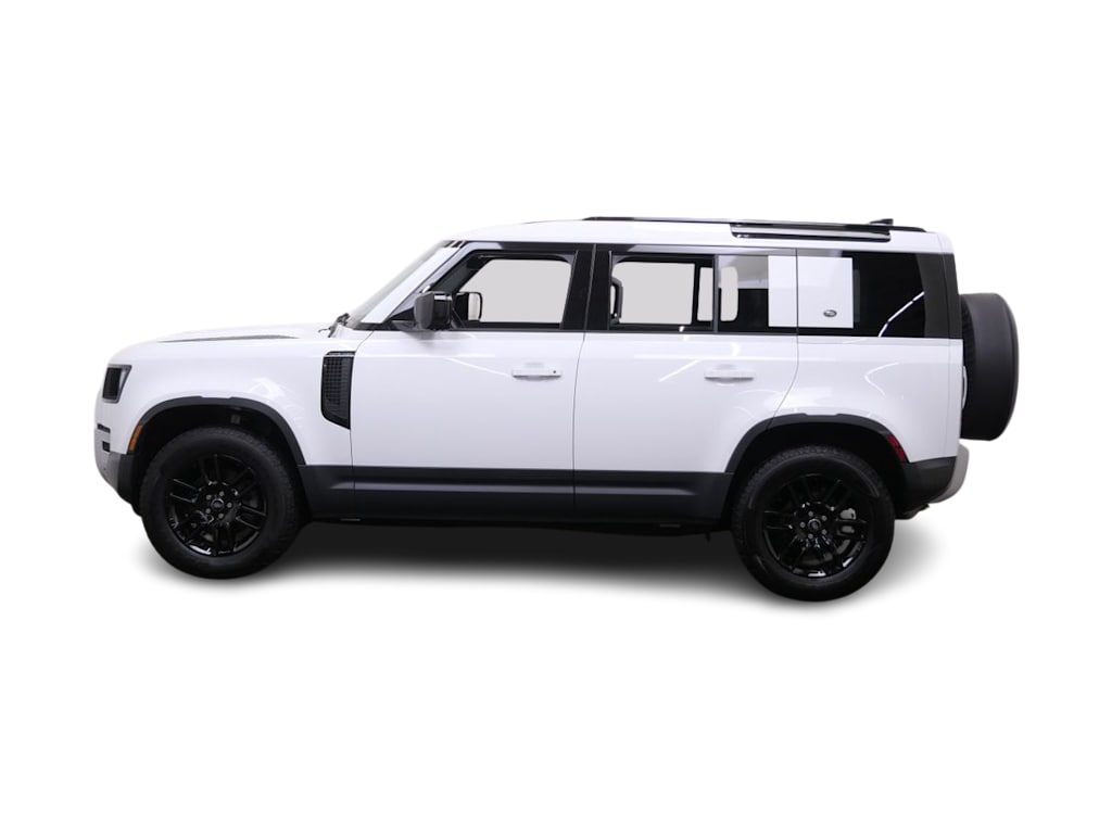 Thumbnail: 2024 Land Rover Defender - 3