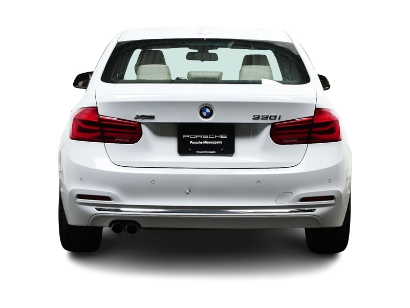 Thumbnail: 2017 BMW 3 Series - 4