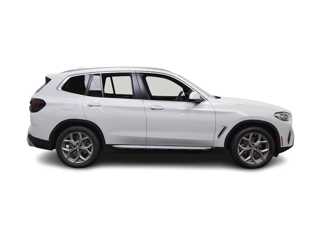 Thumbnail: 2022 BMW X3 - 13