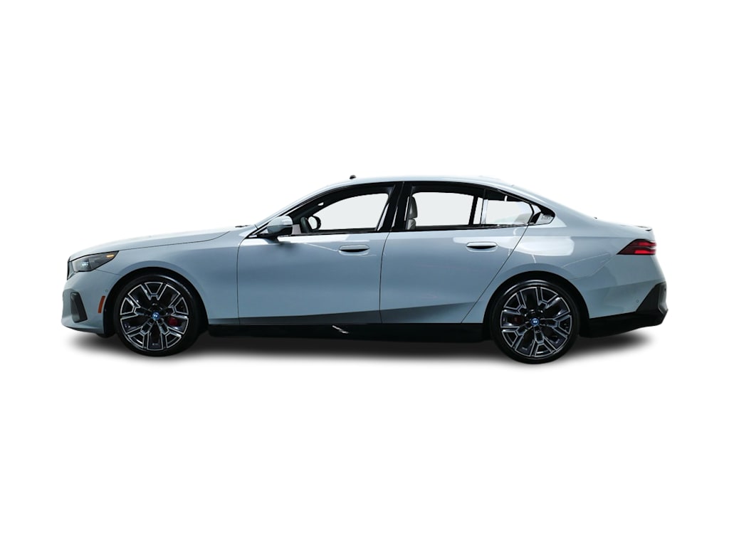 Thumbnail: 2025 BMW i5 - 3