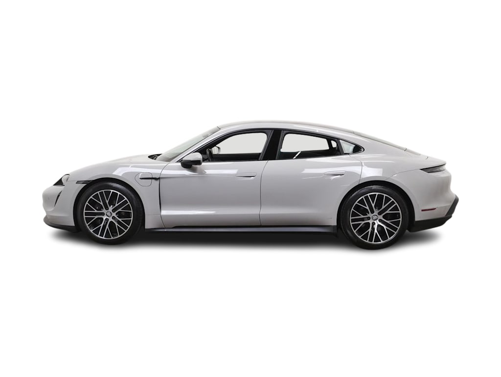 Thumbnail: 2022 Porsche Taycan - 3