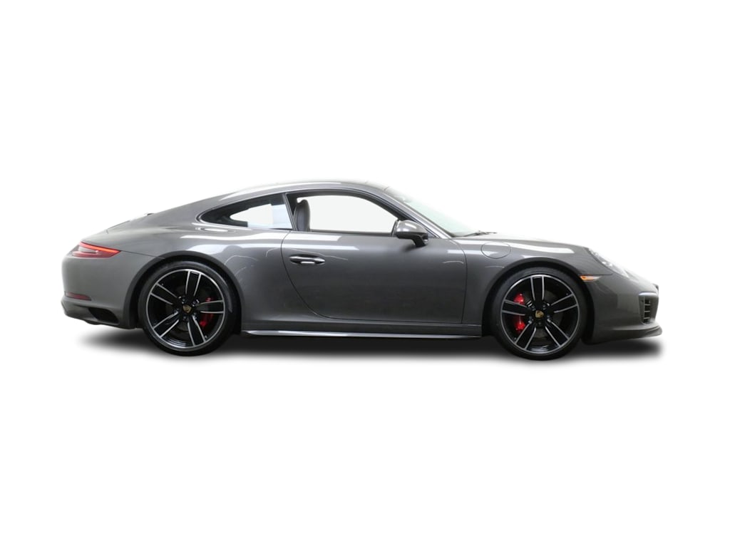 Thumbnail: 2019 Porsche 911 - 13