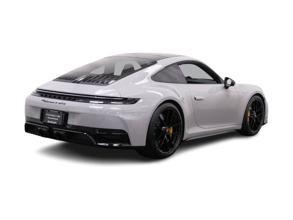 Thumbnail: 2026 Porsche 911 - 10