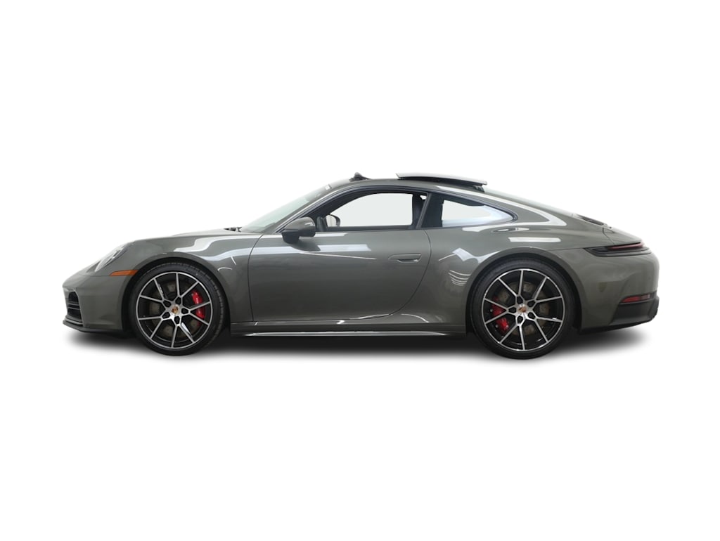 Thumbnail: 2026 Porsche 911 - 3