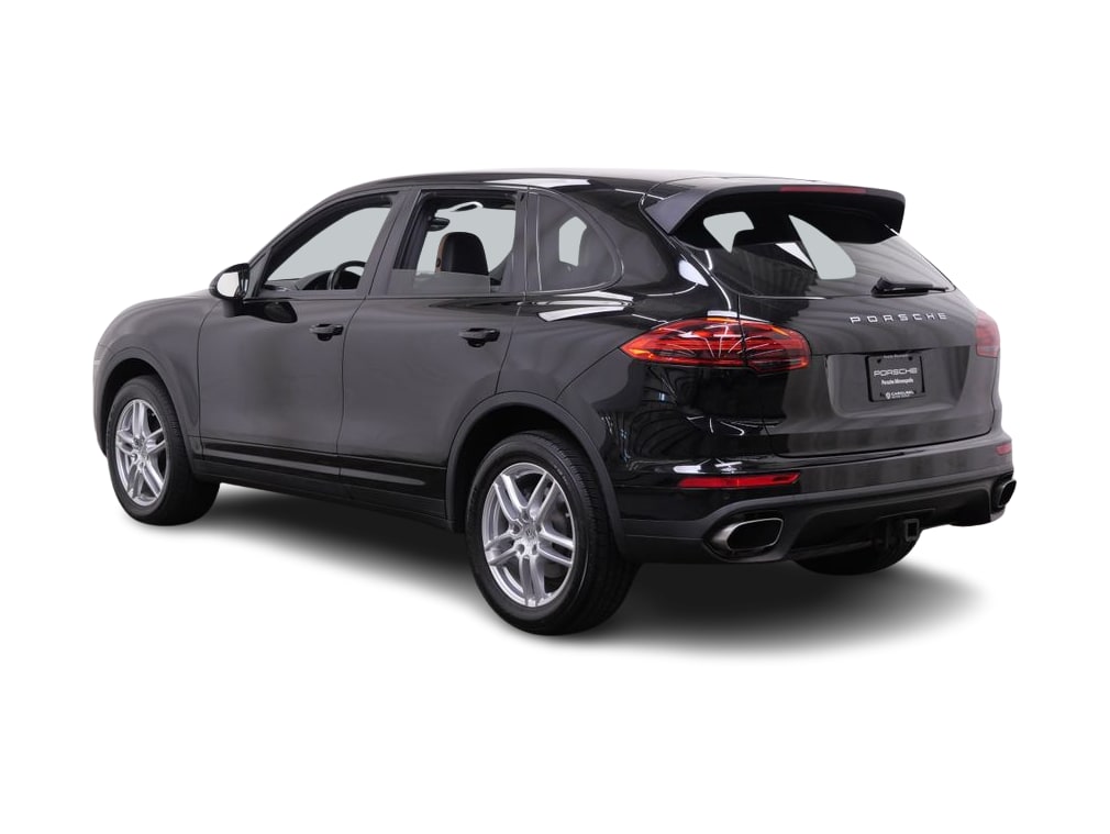 Thumbnail: 2016 Porsche Cayenne - 4