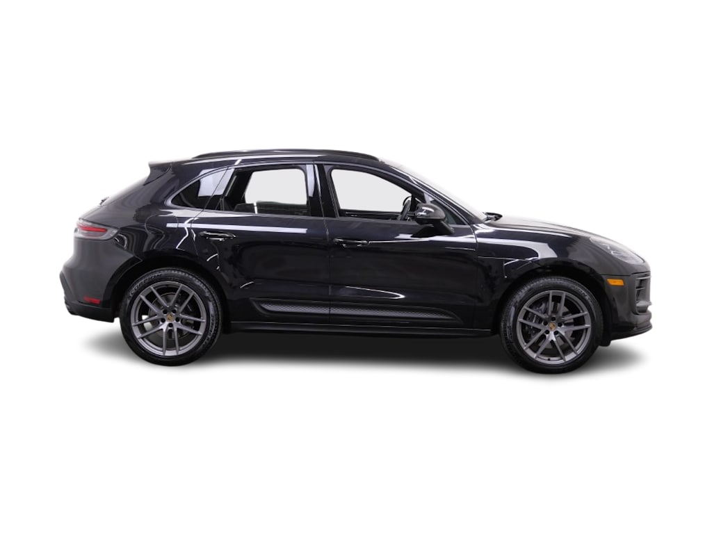 Thumbnail: 2026 Porsche Macan - 11