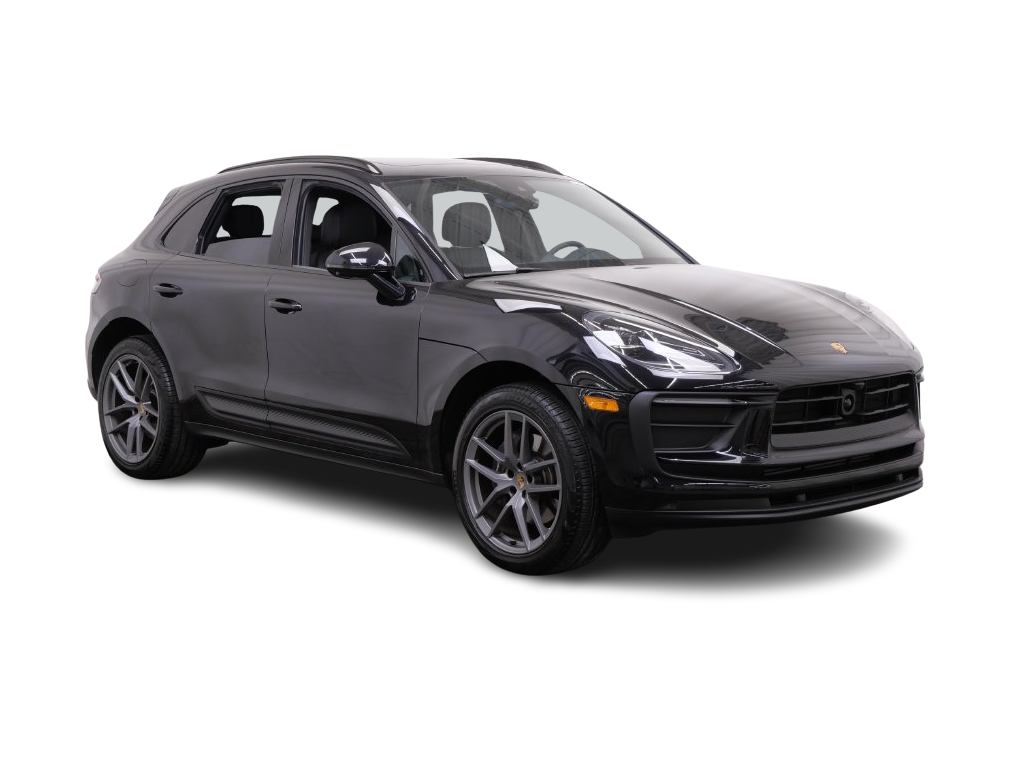 Thumbnail: 2026 Porsche Macan - 12