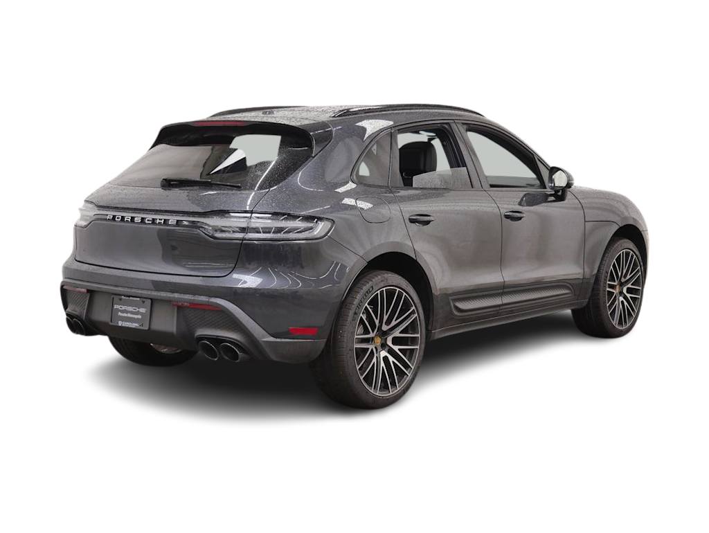 Thumbnail: 2026 Porsche Macan - 11