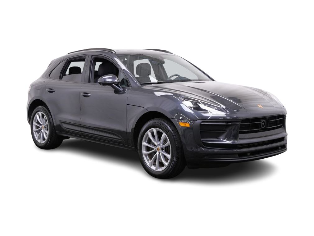 Thumbnail: 2026 Porsche Macan - 14