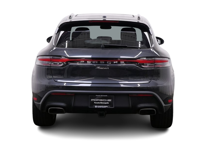 Thumbnail: 2026 Porsche Macan - 5
