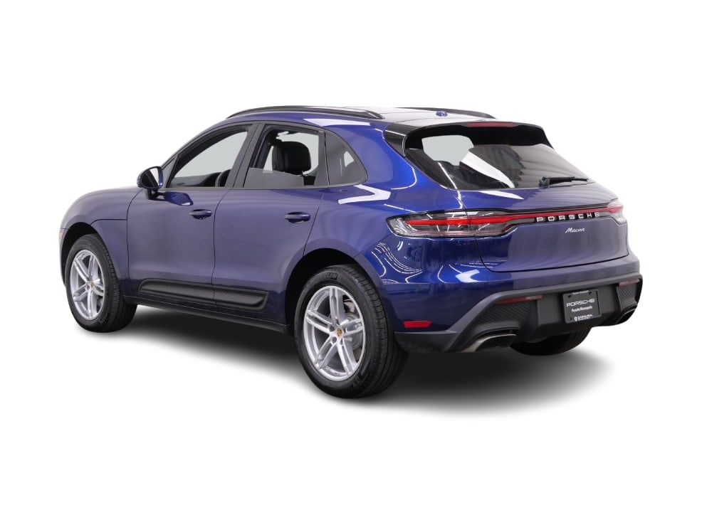 Thumbnail: 2026 Porsche Macan - 4