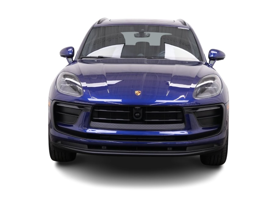 Thumbnail: 2026 Porsche Macan - 14