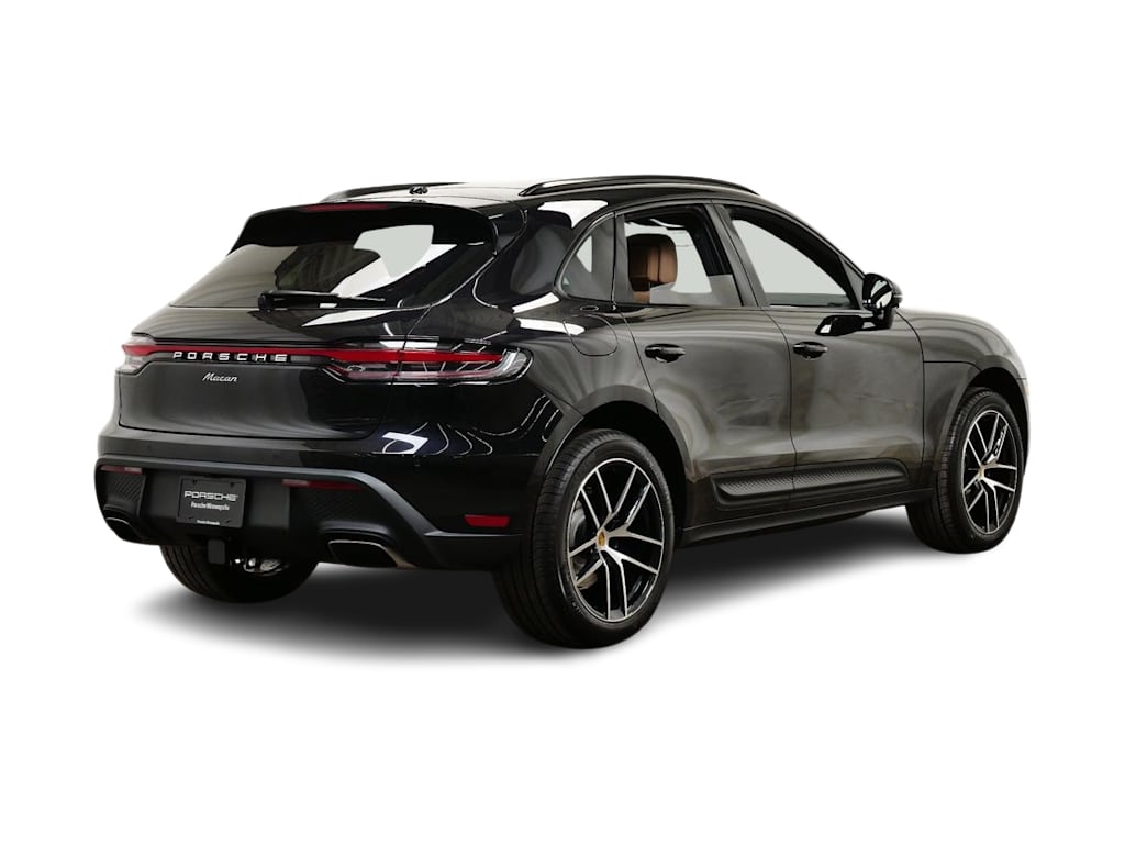 Thumbnail: 2026 Porsche Macan - 13