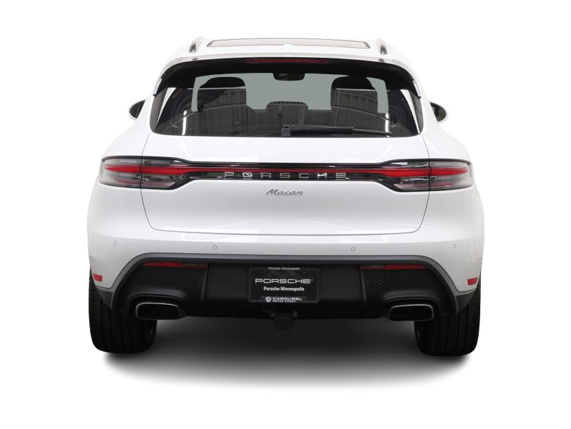 Thumbnail: 2026 Porsche Macan - 5