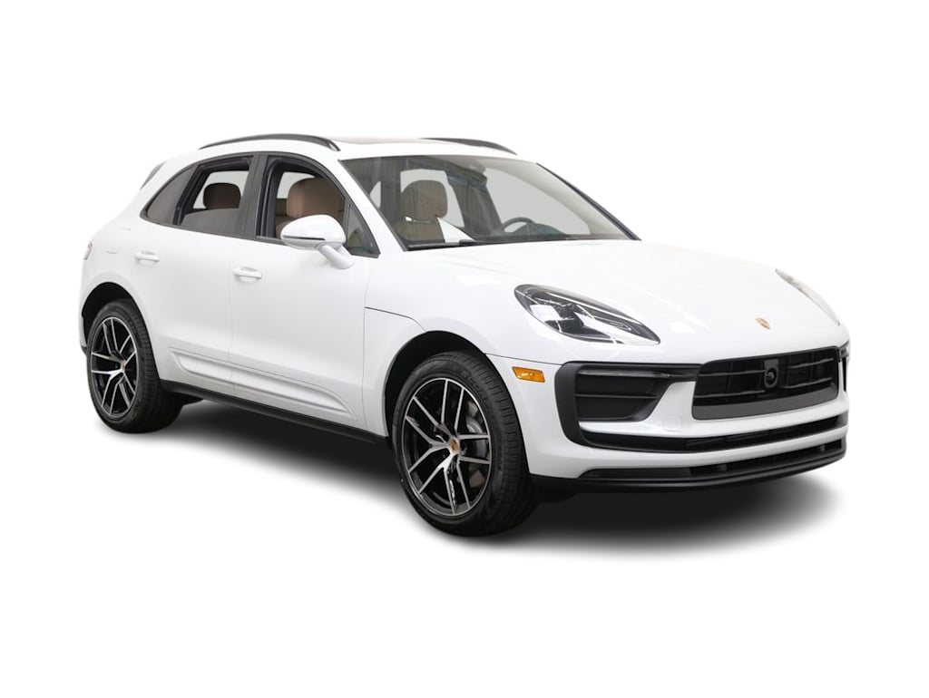 Thumbnail: 2026 Porsche Macan - 15