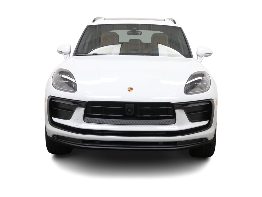 Thumbnail: 2026 Porsche Macan - 16