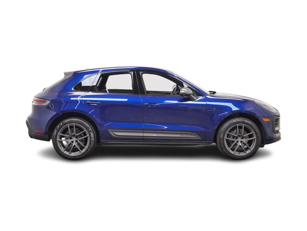 Thumbnail: 2024 Porsche Macan - 12