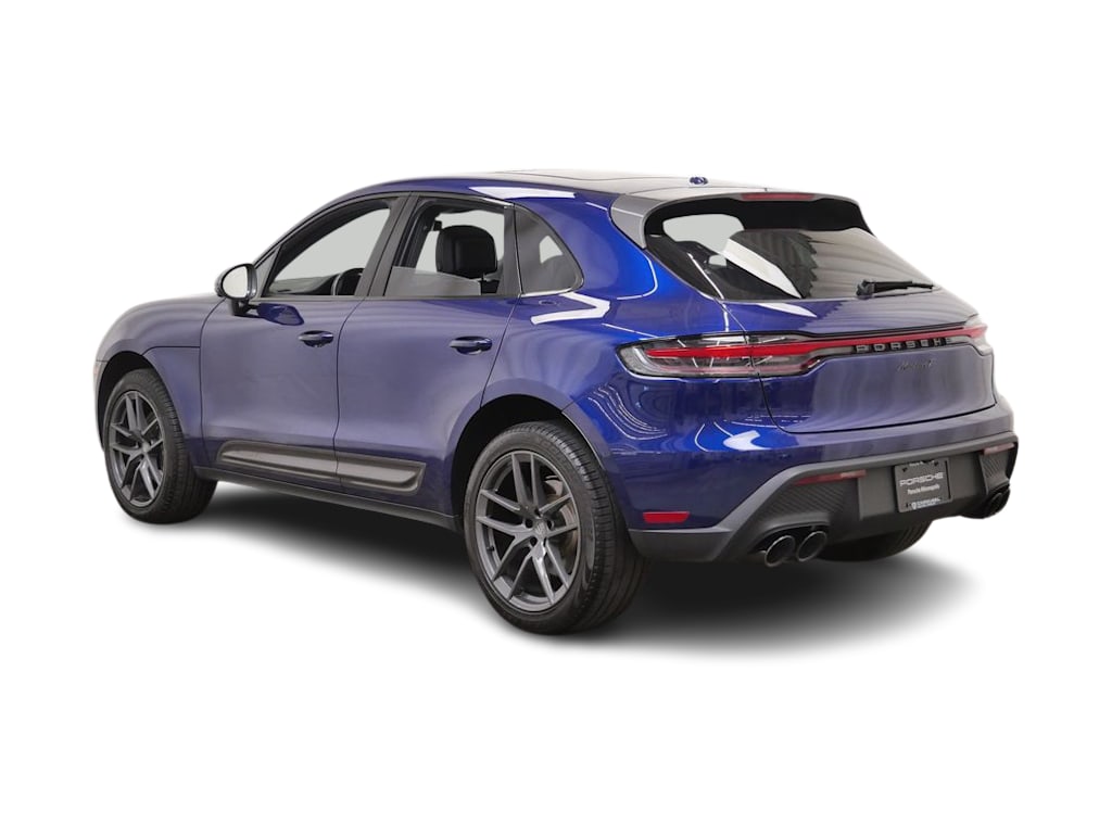 Thumbnail: 2024 Porsche Macan - 4