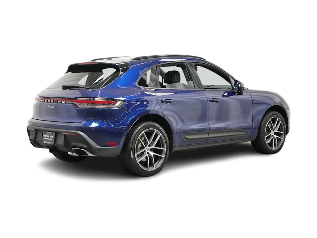 2024 Porsche Macan Base 13